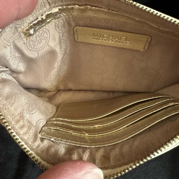 Michael Kors Large Double Handle Satchel, Monogram, Wristlet & Dust Bag Included - Picture 11 of 12